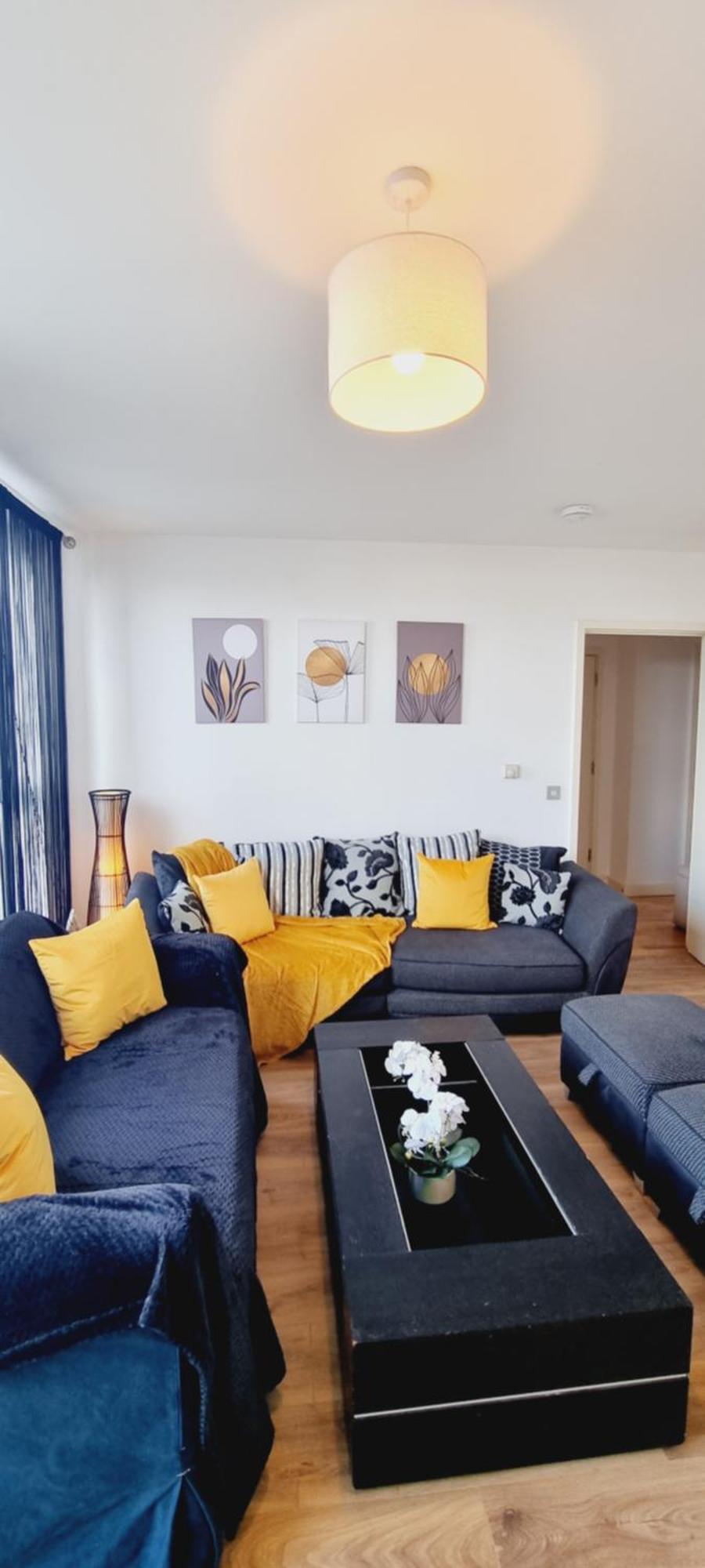 New The Viewpoint Modern 2 Bed Near O2 And Excel Ideal For Business And Long *