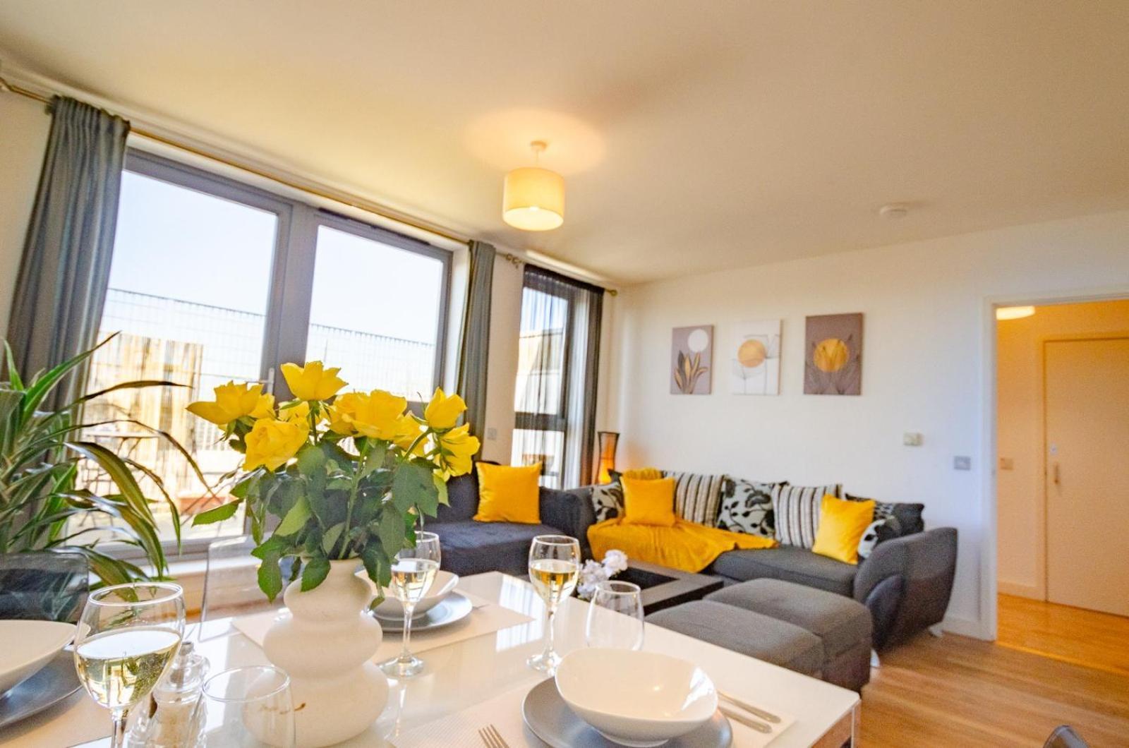 New The Viewpoint Modern 2 Bed Near O2 And Excel Ideal For Business And Long Appartamento Londra
